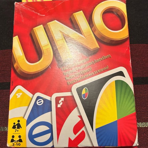 Uno board game like new