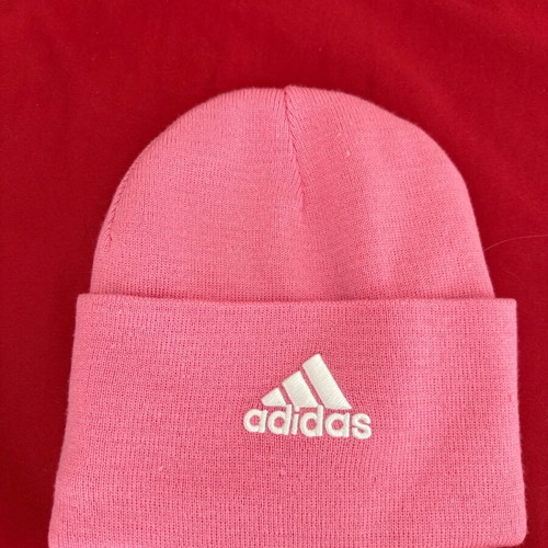 Adidas pink knit hat like new, women's elastic