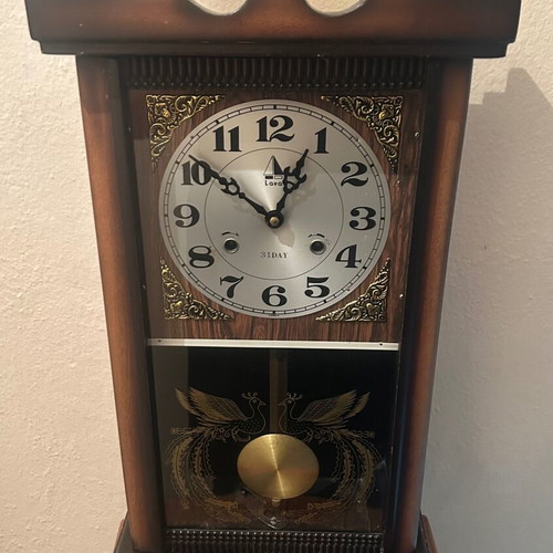 Lava 31-day mechanical wall clock, retro