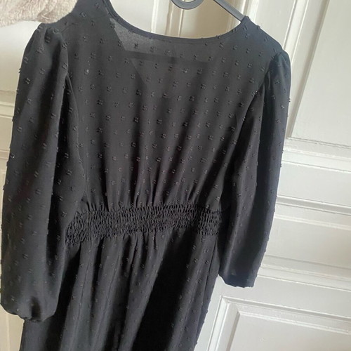 Black dress with buttons like new, size M
