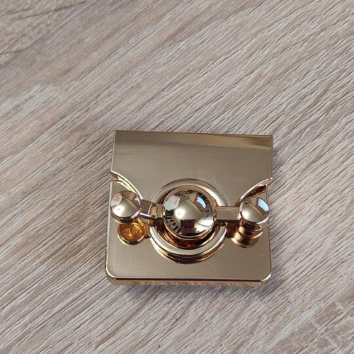 Metal lock clasp 5cm new, gold color
