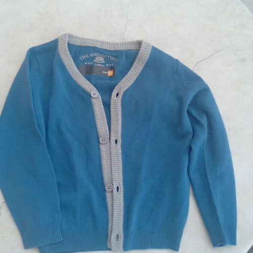 Baby cardigan the IRRESISTIBLE like new, size 24-30 months