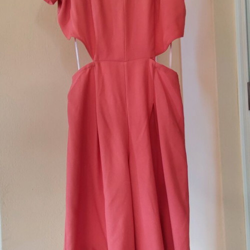 Forever 21 coral playsuit used, open back, size M