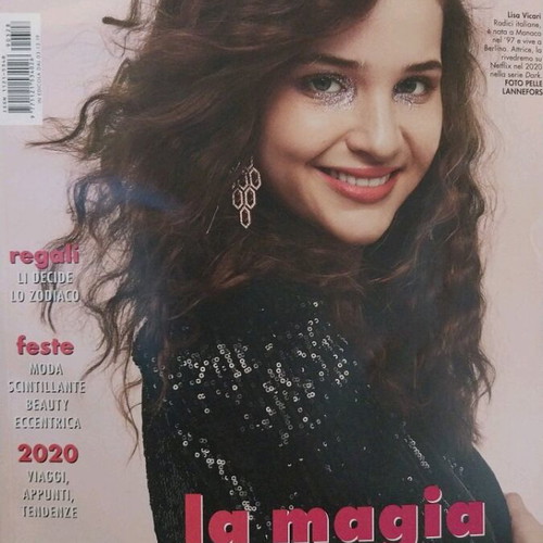 Glamour Italian magazine used December 2019-January 2020