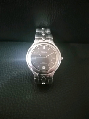 Dissoni men's wristwatch like new, black and silver