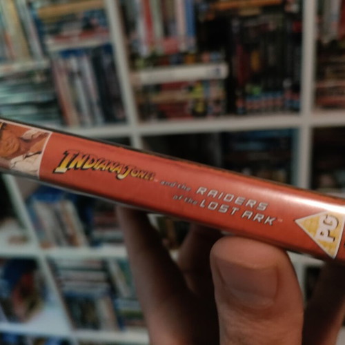 Raiders of the Lost Ark Blu-Ray like new, adventure comedy action