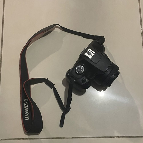 Canon EOS 4000D camera with Canon EF 50mm f/1.8 lens used
