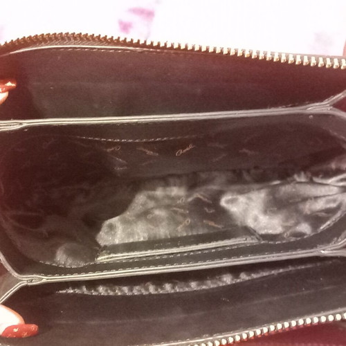 Axel black shoulder bag used with three compartments and external pocket