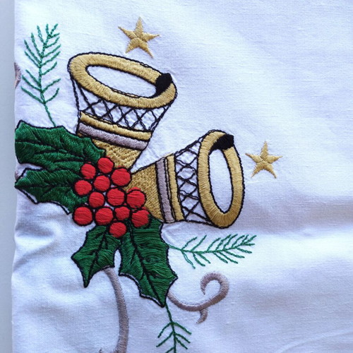CHRISTMAS TABLECLOTH WITH BELLS