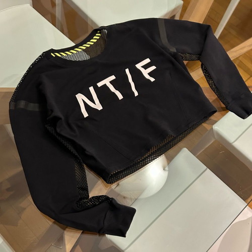 Nike Track And Field Short Long Sleeve Shirt Like New, Black, Size S