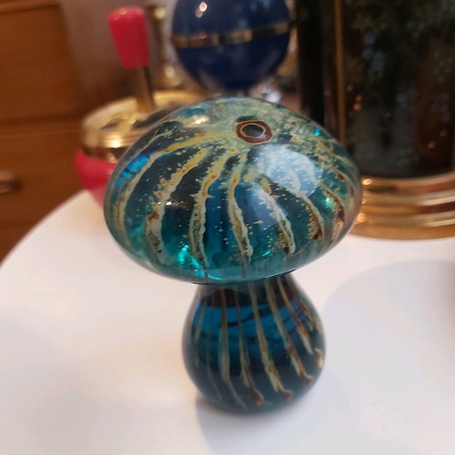 Glass Mushroom Paperweight like new, 10 cm height