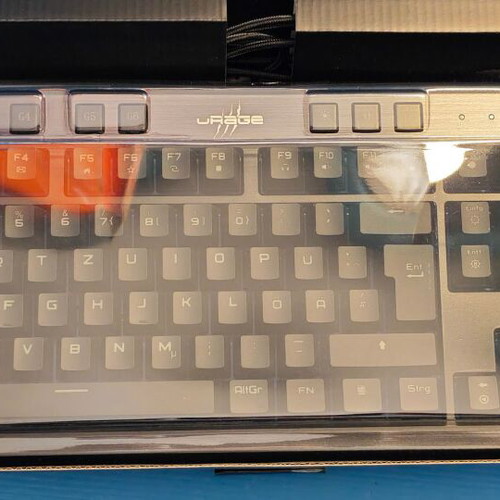 uRage Exodus 900 Mechanical Gaming Keyboard with Red Switches and RGB Lighting