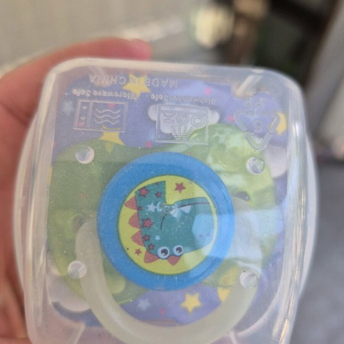 Baby pacifier new, 0-6 months