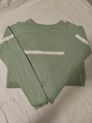 Thin knitted Terranova sweater mint size M 38 10 like new