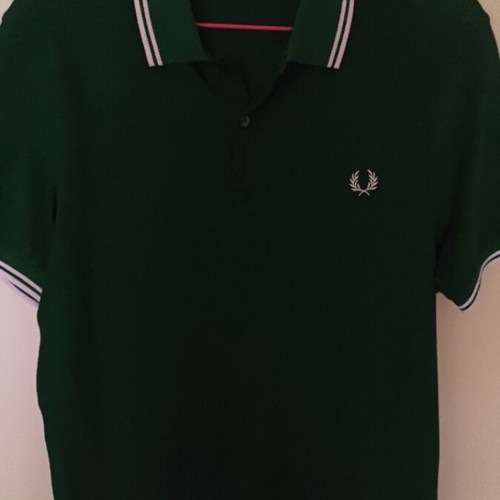 Fred Perry polo shirt like new, green, size M, short sleeve