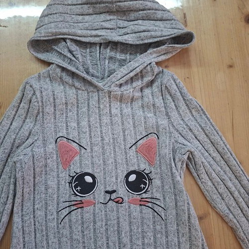 Girls' dress and hoodie like new, size 5, gray and green