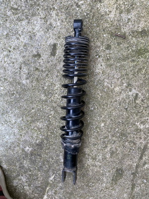Αμορτισέρ Honda Sh 300 δυο τεμάχια