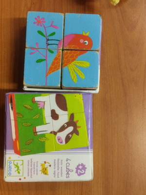 Puzzle cubes used, four cubes for four images, smart puzzle