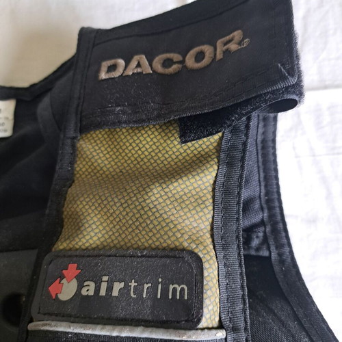 Complete Scuba Diving Set BCD Dacor Nautica Airtrim Medium and Mares Dacor Tusa Regulator used