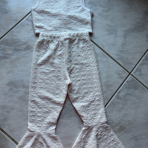 Girls' set 18-24 months like new, white