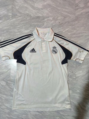 Real Madrid authentic polo shirt size Medium new