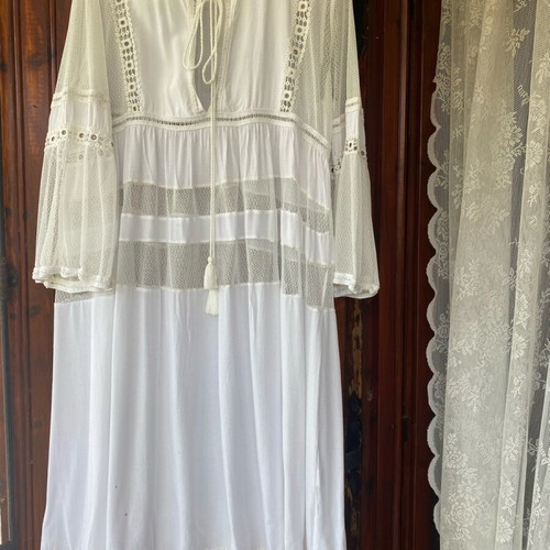 Boxo SugarFree dress white like new, boho style