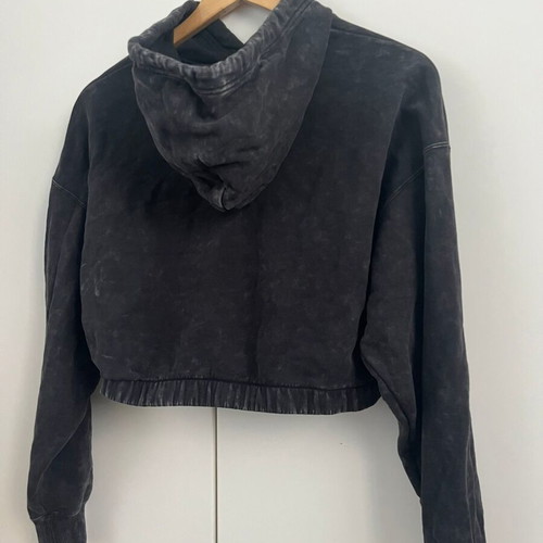 Puma Cropped Women Sweatshirt like new, black, size M