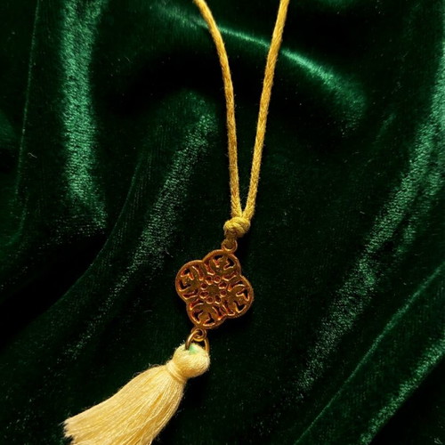 Necklace with tassel used, beige and gold