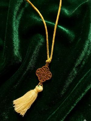 Necklace with tassel used, beige and gold
