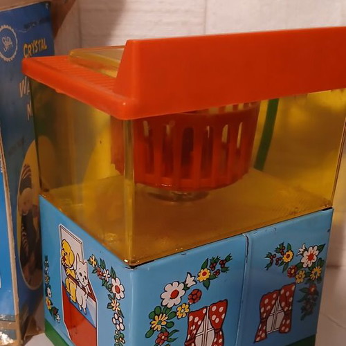 Solpa tin toy dishwasher from the 1970s, used, missing lid