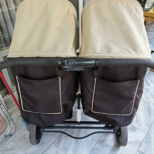 Hauck Duo Roadster Twin Stroller used with accessories