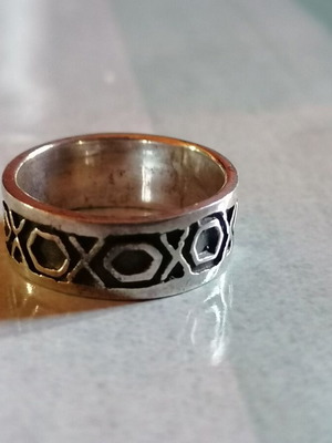 Silver 925 ring band with embossed geometric designs new, size 53 (US 6.6)