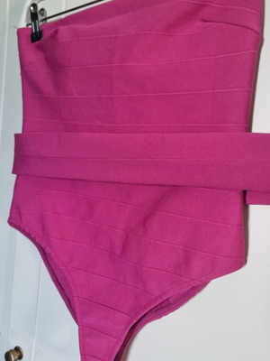 Bodysuit new with belt, fuchsia color, size M-L