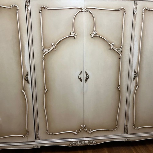 Vintage wardrobe used in excellent condition