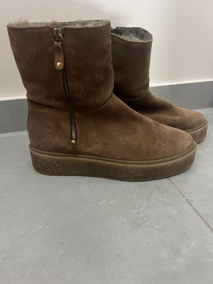 Creator suede boots brown like new, size 40