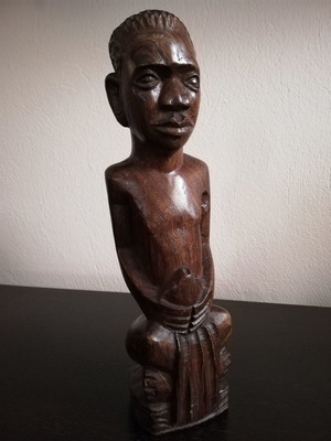 Wooden South African carved figure like new