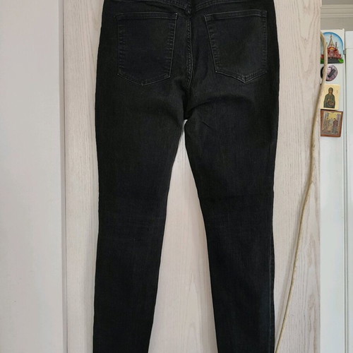 H&M Women's High-Waisted Stretch Jeans Size 42 Like New Black