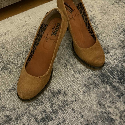 MTNG suede pumps used, size 39, yellow with rubber sole