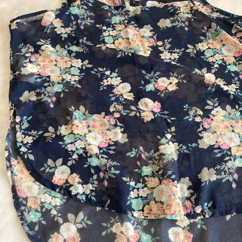 Pink Woman top multicolored, transparent, asymmetric, size M like new