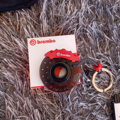 Brembo set new with bag, cap, keychains and pen