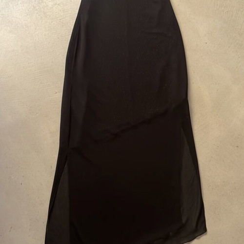 Elastic black dress with straps like new, subtle glitter