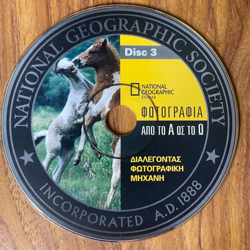 VCD Photography From A to Z Episode 3 Choosing Camera National Geographic like new