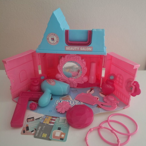 Hairdressing set and cosmetics like new