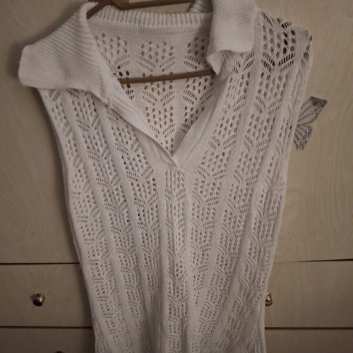 Knitted beach dress medium white like new