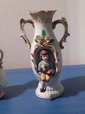 Porcelain decorative vases like new, set of 3