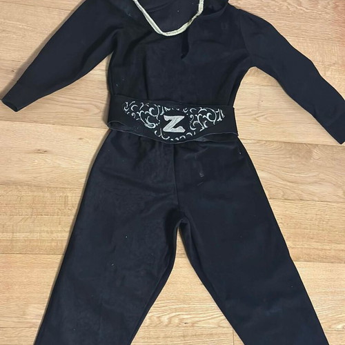 Children's carnival costumes used for ages 2-5