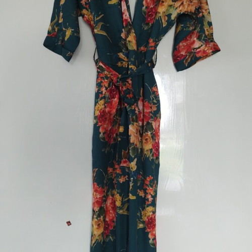 Zara floral jumpsuit like new, size M