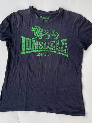 Lonsdale тениска използвана, синя, размер S