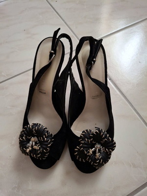 Shoes suede sandals with heel used, size 38, black