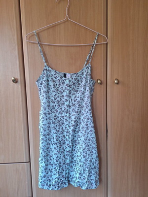 H&M Floral Mini Dress Mint Green size 36 like new